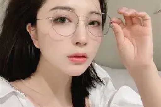 今日娱乐爆料：明星八卦大揭秘！