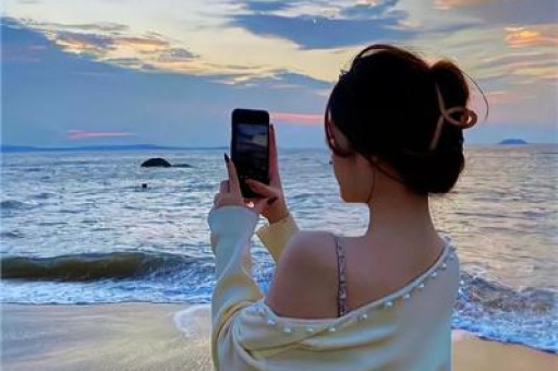 内娱真变天了！以前顶流女星片酬上亿现在百亿影帝刘昊然求工作