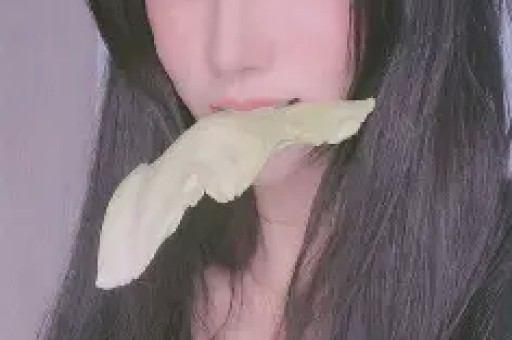 内娱1天4大瓜！顶流恋情、深夜泡酒吧、全身整容一个比一个离谱